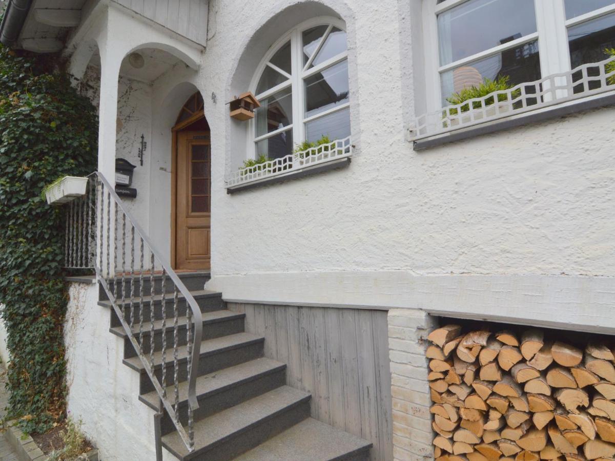 Very Comfortable House With Bathrooms And A Garden Mürlenbach Szoba fotó