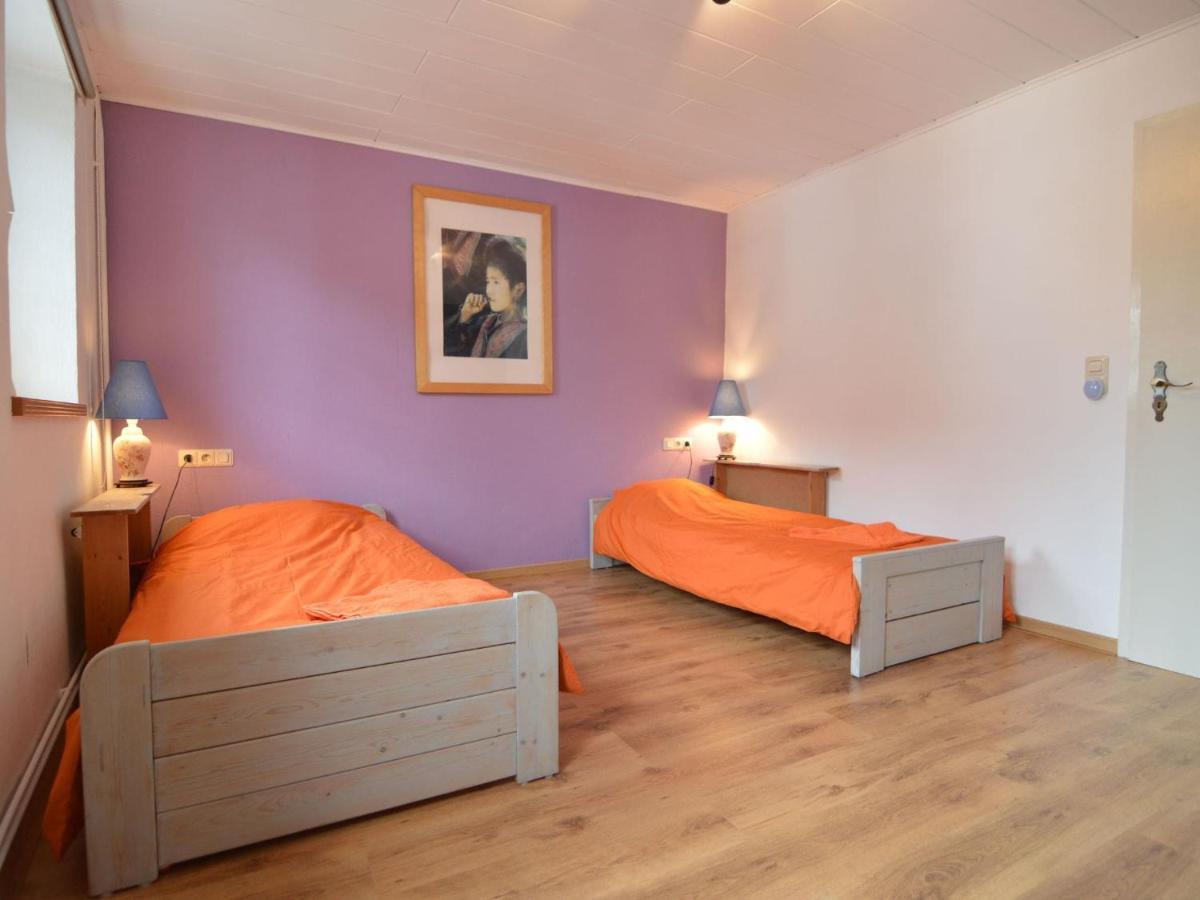 Very Comfortable House With Bathrooms And A Garden Mürlenbach Kültér fotó